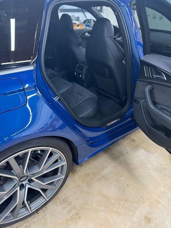 Gebraucht Audi RS6 Performance 605 PS (444 kW) 2018 Blau Kombi
