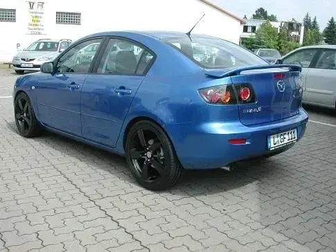 Usata Mazda 3 Active 105 CV (77 kW) 2006 Blu Berlina