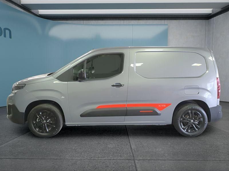 Neu Citroën Berlingo 102 PS (75 kW) 2025 Grau Van / Kleinbus