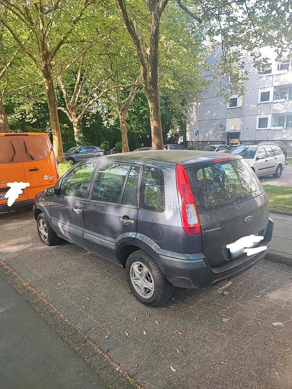 Gebraucht Ford Fusion Ambiente 80 PS (58 kW) 2008 Kleinwagen