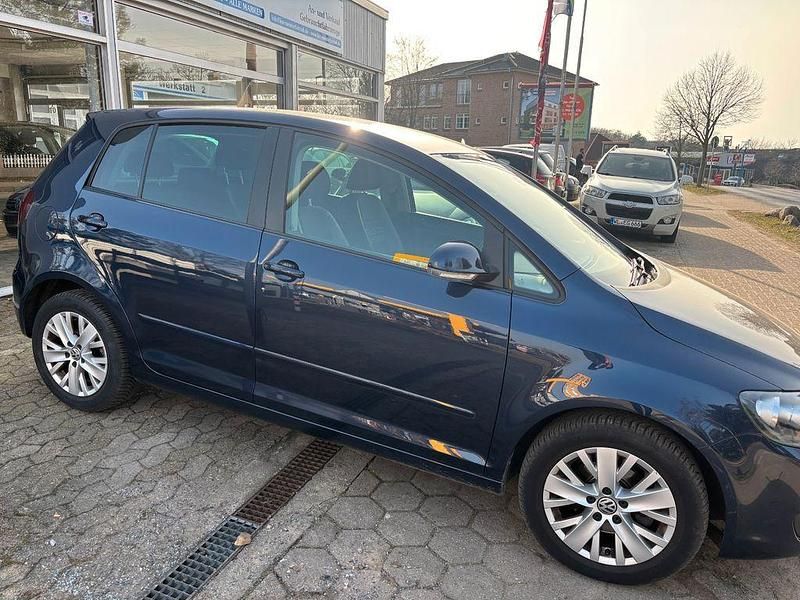 Gebraucht VW Golf Plus Cross 105 PS (77 kW) 2013 Blau Van / Kleinbus