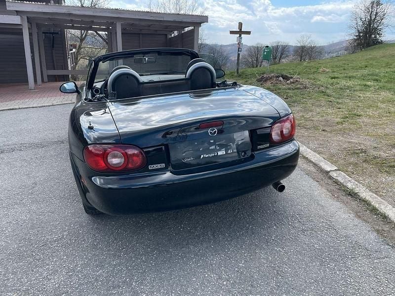 Gebraucht Mazda MX5 110 PS (80 kW) 2004 Schwarz Cabrio