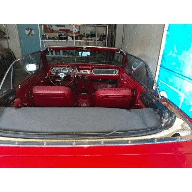 Second-hand Ford Mustang 200 CP (147 kW) 1966 Roșu Cabrio