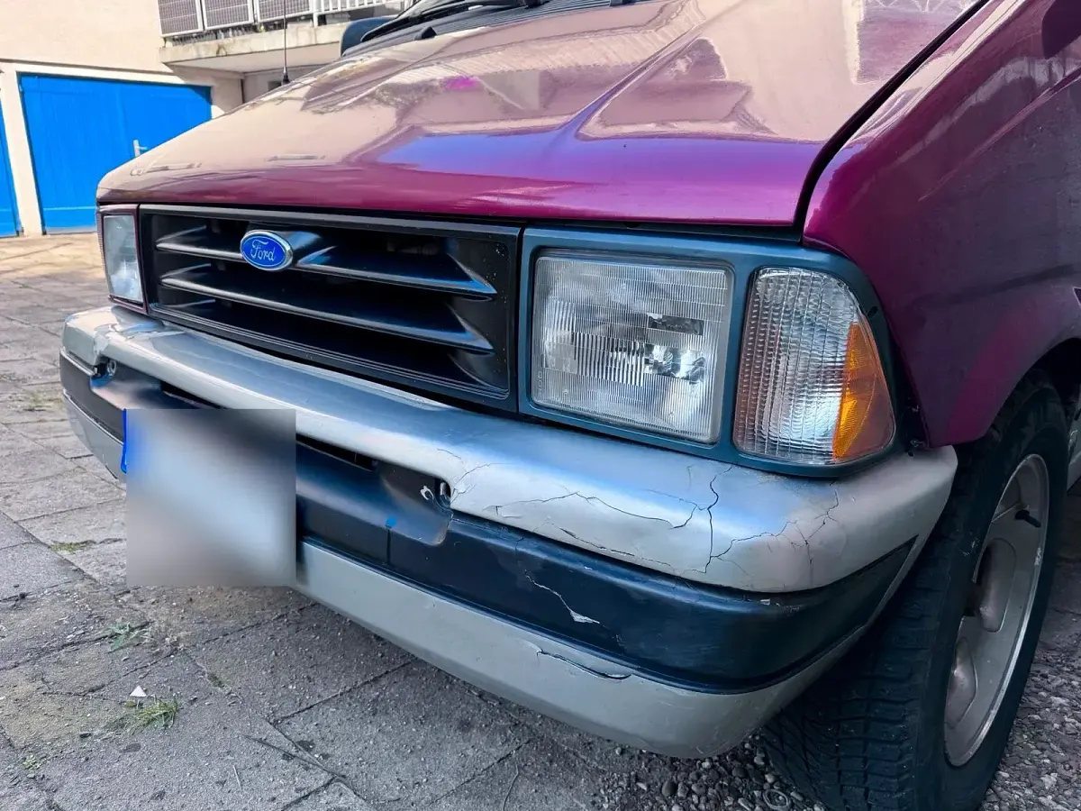 Gebraucht Ford Aerostar XLT 145 PS (106 kW) 1992 Rot Van / Kleinbus