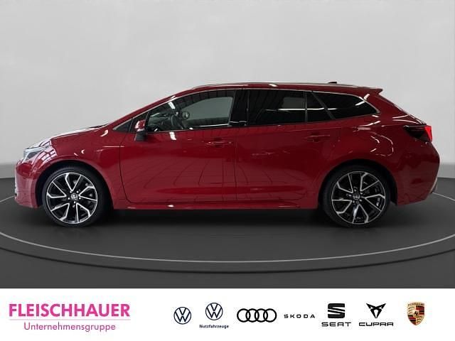 Gebraucht Toyota Corolla Lounge 152 PS (111 kW) 2024 Rot Kombi
