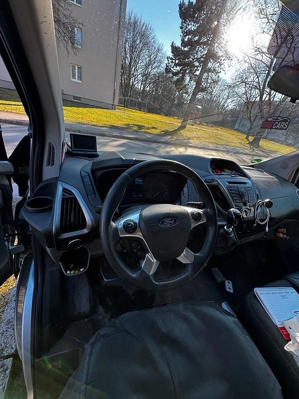 Gebraucht Ford Transit 110 PS (80 kW) 2014 Silber SUV