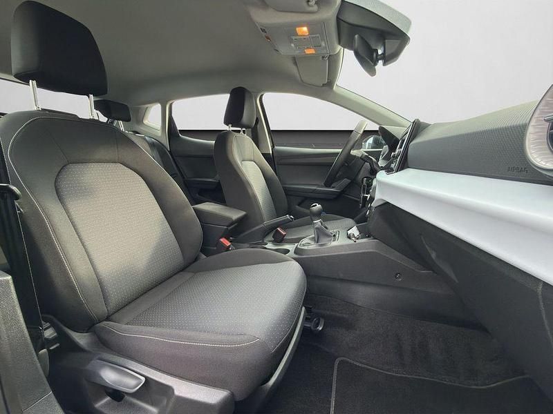 Gebraucht Seat Ibiza Style 116 PS (85 kW) 2024 Midnight schwarz metallic (metallic) Kleinwagen