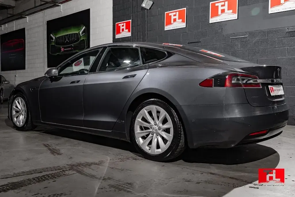 Gebraucht Tesla Model S 420 kW (572 PS) 2021 Grau Kleinwagen