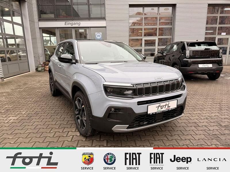 Neu Jeep Avenger Summit 110 PS (80 kW) 2025 Grau SUV