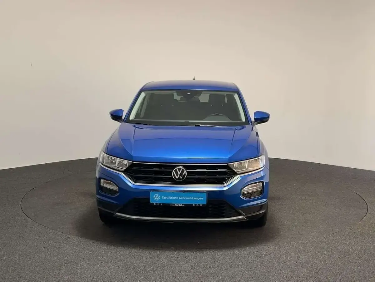 Używany VW T-Roc Active 110 KM (80 kW) 2021 Niebieski SUV