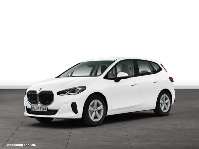 Weiß Gebraucht 2024 BMW 218 Active Tourer Van / Kleinbus | 31.644 € (Superpreis) - Bild 1/4