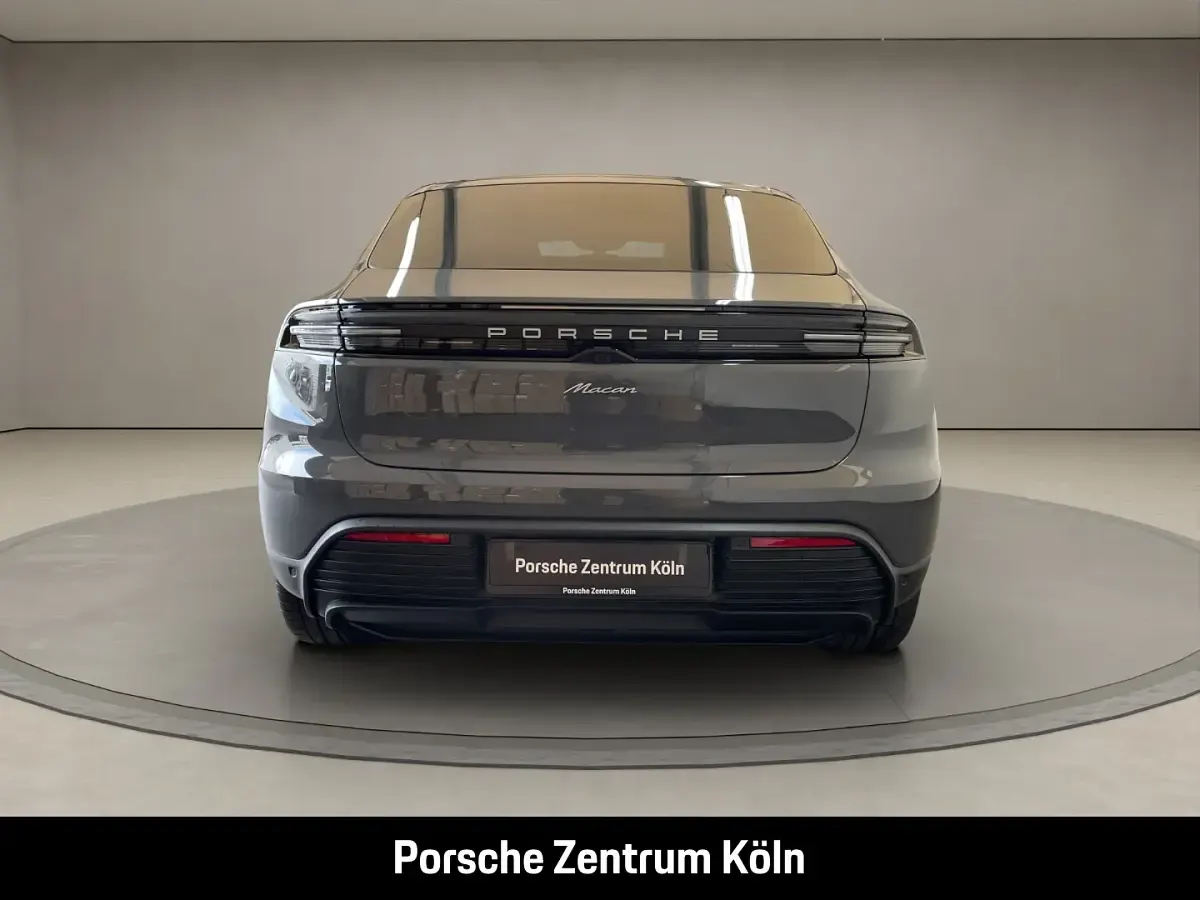 Używany Porsche Macan 380 kW (517 KM) 2026 Szary SUV
