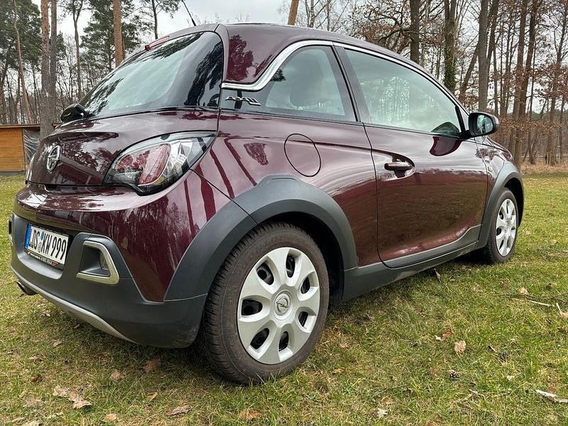 Gebraucht Opel Adam Rocks Rocks 87 PS (63 kW) 2015 Rot Kleinwagen