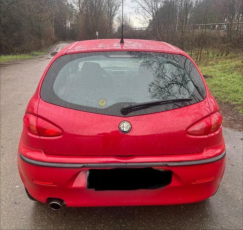 Gebraucht Alfa Romeo 147 150 PS (110 kW) 2001 Rot Kleinwagen