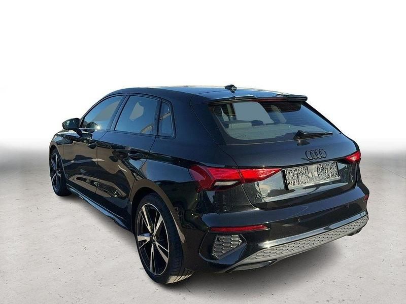 Gebraucht Audi A3 S-Line 150 PS (110 kW) 2023 Mythosschwarz metallic Limousine