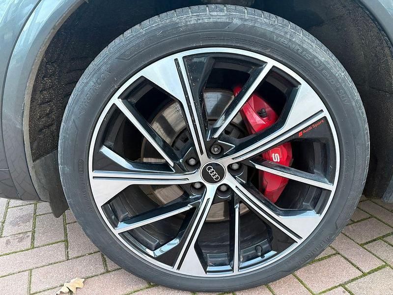 Gebraucht Audi SQ5 Sportback Sport 341 PS (250 kW) 2021 Daytonagrau perleffekt (metallic) SUV