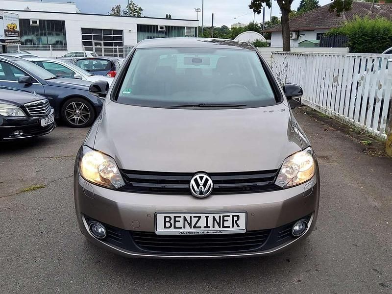 Grau Gebraucht 2012 VW Golf VII Match Limousine | 6.998 € (Guter Preis) - Bild 1/4