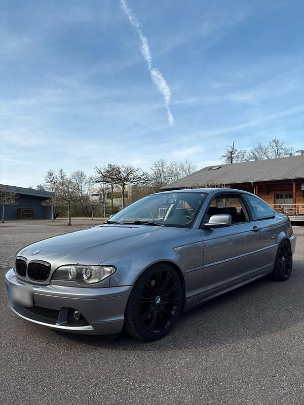 Gebraucht BMW 320 150 PS (110 kW) 2004 Grau Coupé