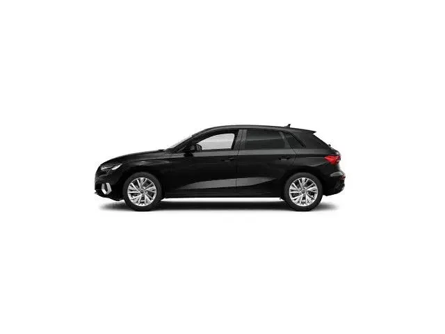 Używany Audi A3 Advanced Plus 110 KM (80 kW) 2023 Czarny Sedan/Limuzyna