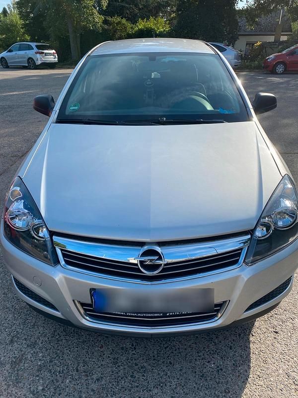 Silber Gebraucht 2009 Opel Astra Kombi | 3.450 € (Fairer Preis) - Bild 1/4