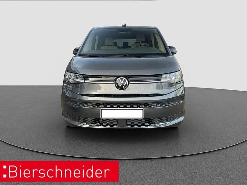 Gebraucht VW Multivan Life 150 PS (110 kW) 2025 Grau Van