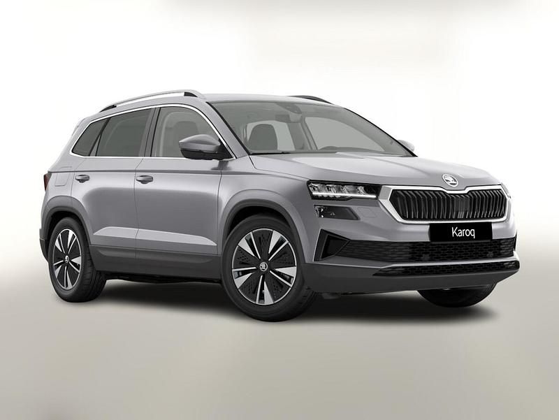 Grau Neu 2025 Skoda Karoq SUV | 31.848 € (Superpreis) - Bild 1/4