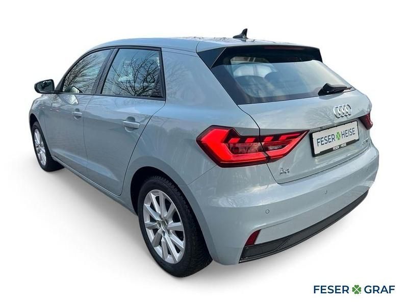 Gebraucht Audi A1 Sportback Sport 95 PS (69 kW) 2025 Pfeilgrauperleffekt Kleinwagen
