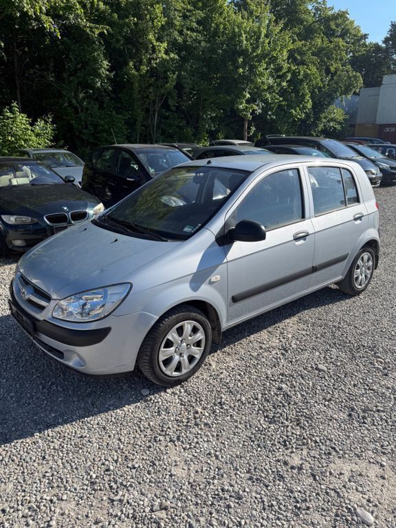 Grau Gebraucht 2009 Hyundai Getz Kleinwagen | 1.200 € (Superpreis) - Bild 1/4