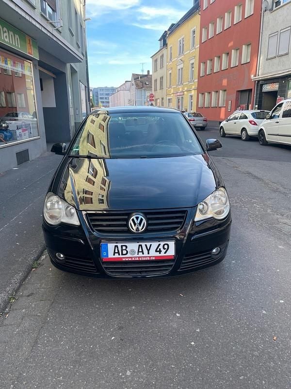 Second-hand VW Polo Black Edition 80 CP (58 kW) 2009 Negru Hatchback