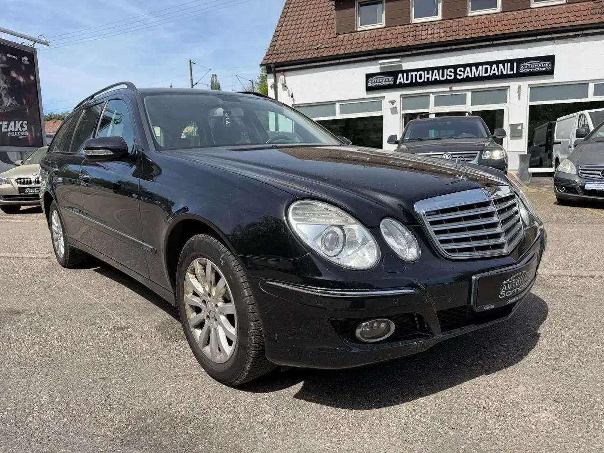 Gebraucht Mercedes E320 224 PS (164 kW) 2007 Schwarz Kombi