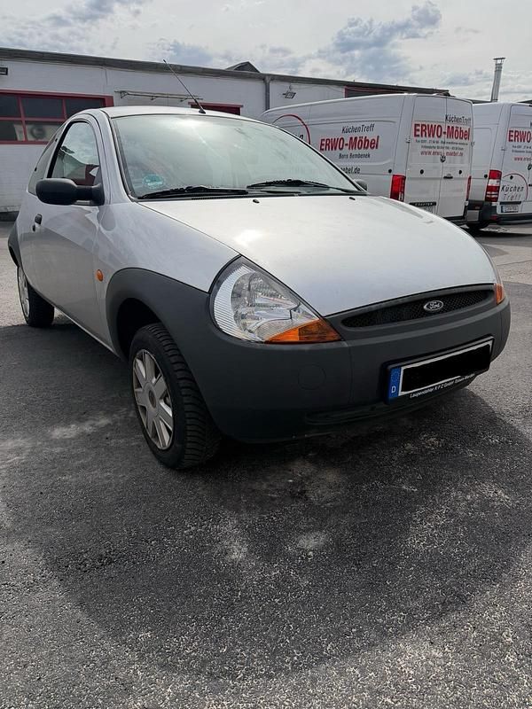 Second-hand Ford Ka 60 CP (44 kW) 2005 Argintiu Hatchback