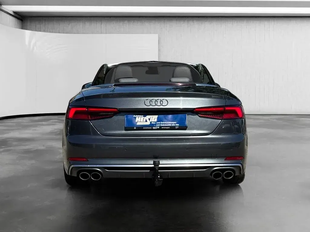 Gebraucht Audi S5 Cabriolet Sport 426 PS (313 kW) 2017 Daytonagrau perleffekt Cabrio