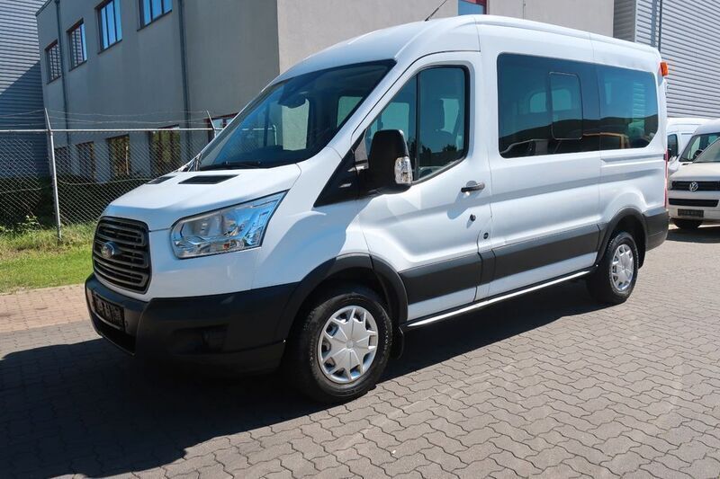 Gebraucht Ford Transit Trend 125 PS (91 kW) 2015 Frostweiß Kombi
