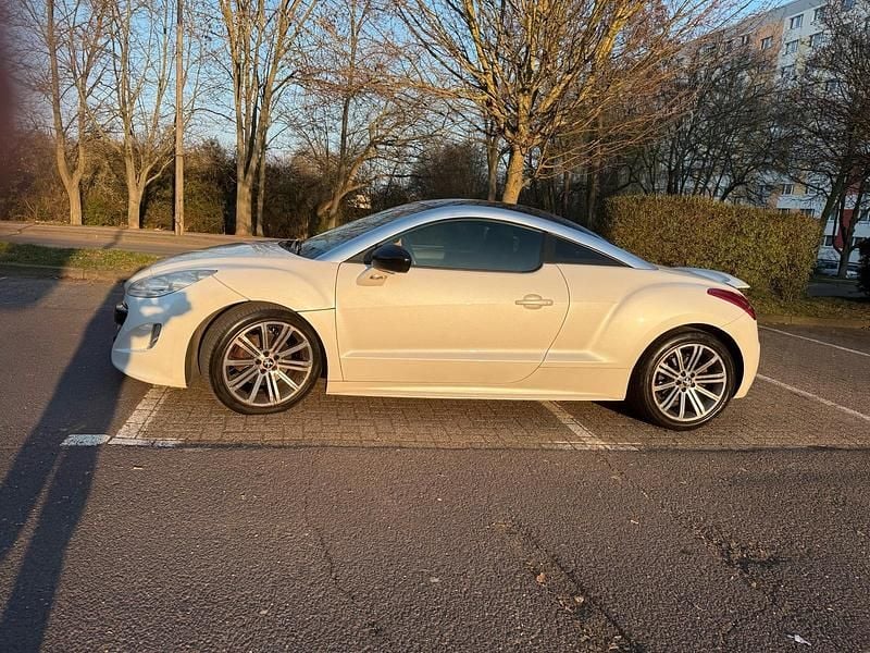 Gebraucht Peugeot RCZ 163 PS (119 kW) 2012 Weiß Coupé