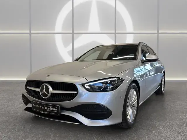 Gebraucht Mercedes C220 Business 200 PS (147 kW) 2022 Silber Kombi