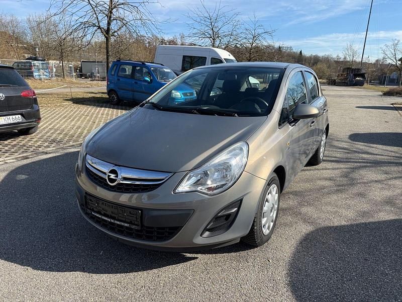 Gebraucht Opel Corsa Active 87 PS (63 kW) 2013 Braun Kleinwagen