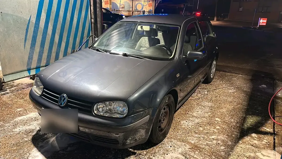 Gebraucht VW Golf IV 105 PS (77 kW) 2000 Grau Kleinwagen