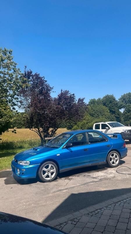 Blau Gebraucht 1999 Subaru Impreza GT Limousine | 10.800 € (Superpreis) - Bild 1/4