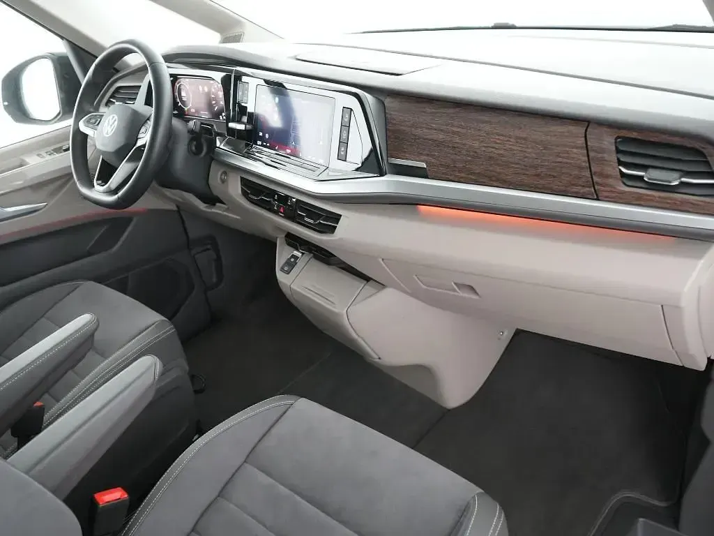 Gebraucht VW Multivan Style 150 PS (110 kW) 2025 Blau Van / Kleinbus
