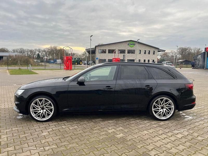 Gebraucht Audi A4 Ambiente 286 PS (210 kW) 2019 Schwarz Kombi