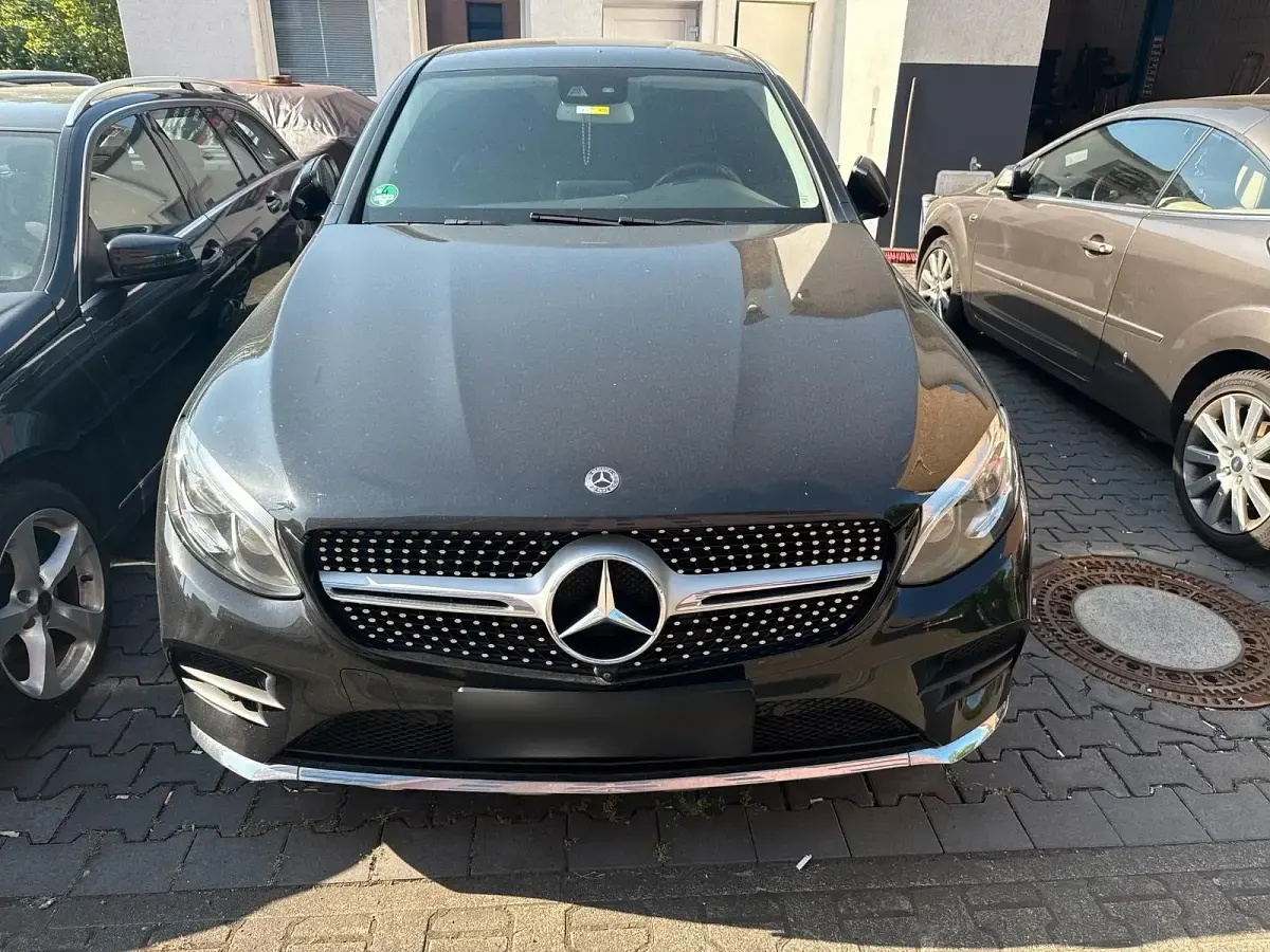 Gebraucht Mercedes GLC350 258 PS (189 kW) 2017 Schwarz SUV