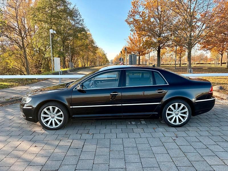 Gebraucht VW Phaeton Exclusive 245 PS (180 kW) 2014 Schwarz Limousine