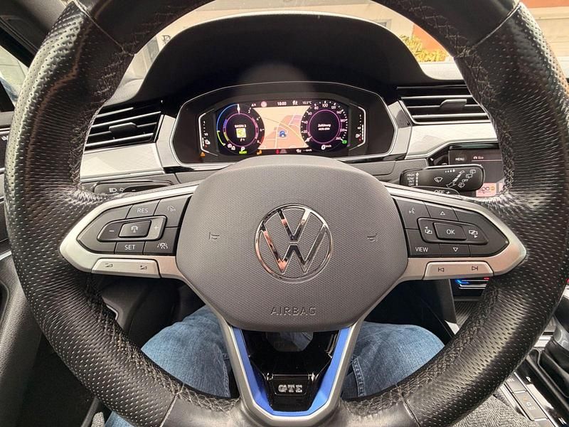 Gebraucht VW Passat GTE 218 PS (160 kW) 2020 Blau Kombi
