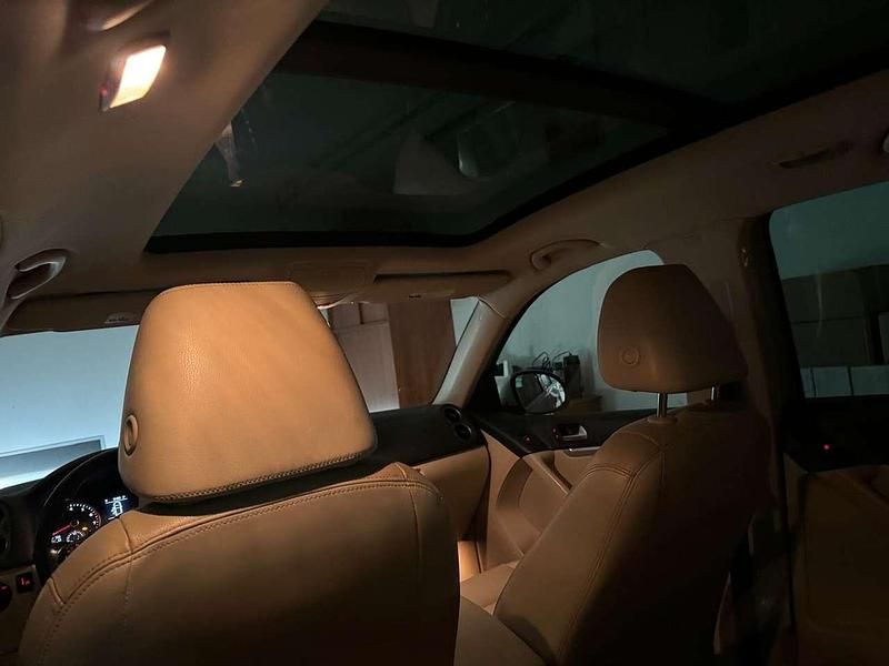 Gebraucht VW Tiguan Trendline 122 PS (89 kW) 2013 Grau SUV