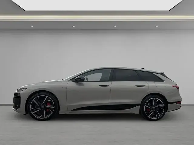 Gebraucht Audi A6 e-tron S-Line 314 kW (428 PS) 2025 Siambeige metallic Kombi