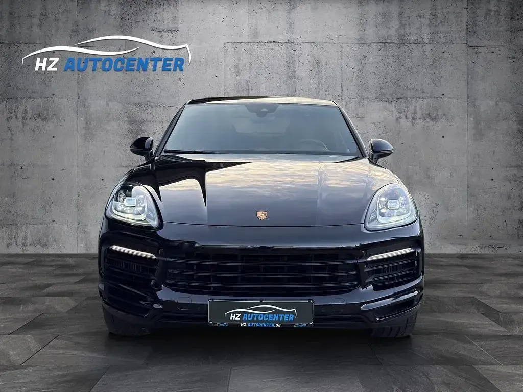 Gebraucht Porsche Cayenne E-Hybrid Coupe Sport 340 PS (250 kW) 2020 Schwarz SUV