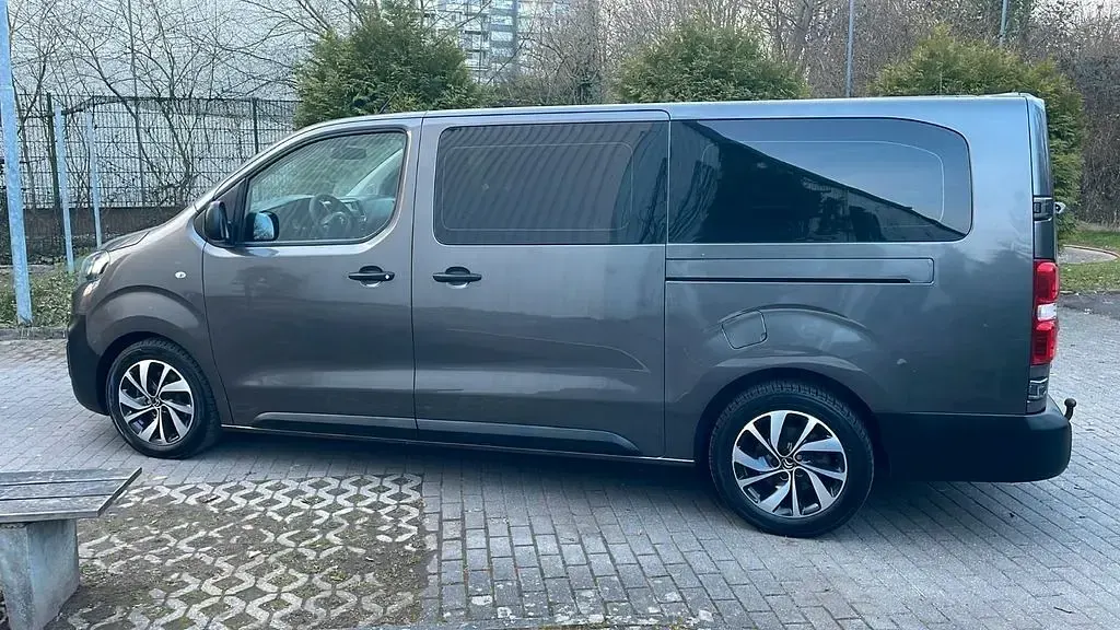 Gebraucht Citroën Jumpy 150 PS (110 kW) 2017 Braun Van / Kleinbus