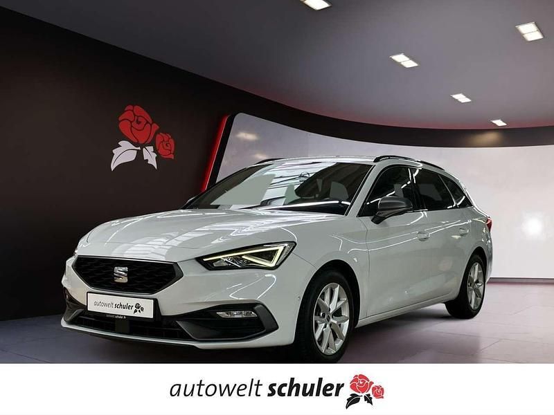 Weiß Gebraucht 2020 Seat Leon ST FR Kombi | 20.870 € (Teuer) - Bild 1/4