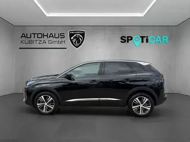 Gebraucht Peugeot 3008 Allure 131 PS (96 kW) 2023 Perla nera schwarz (metallic) SUV
