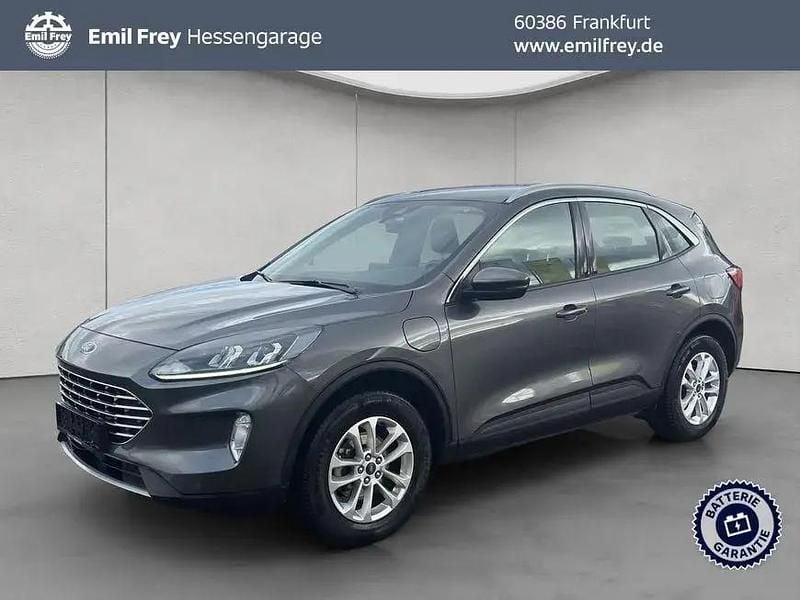 Gebraucht Ford Kuga Titanium 152 PS (111 kW) 2022 Grau SUV